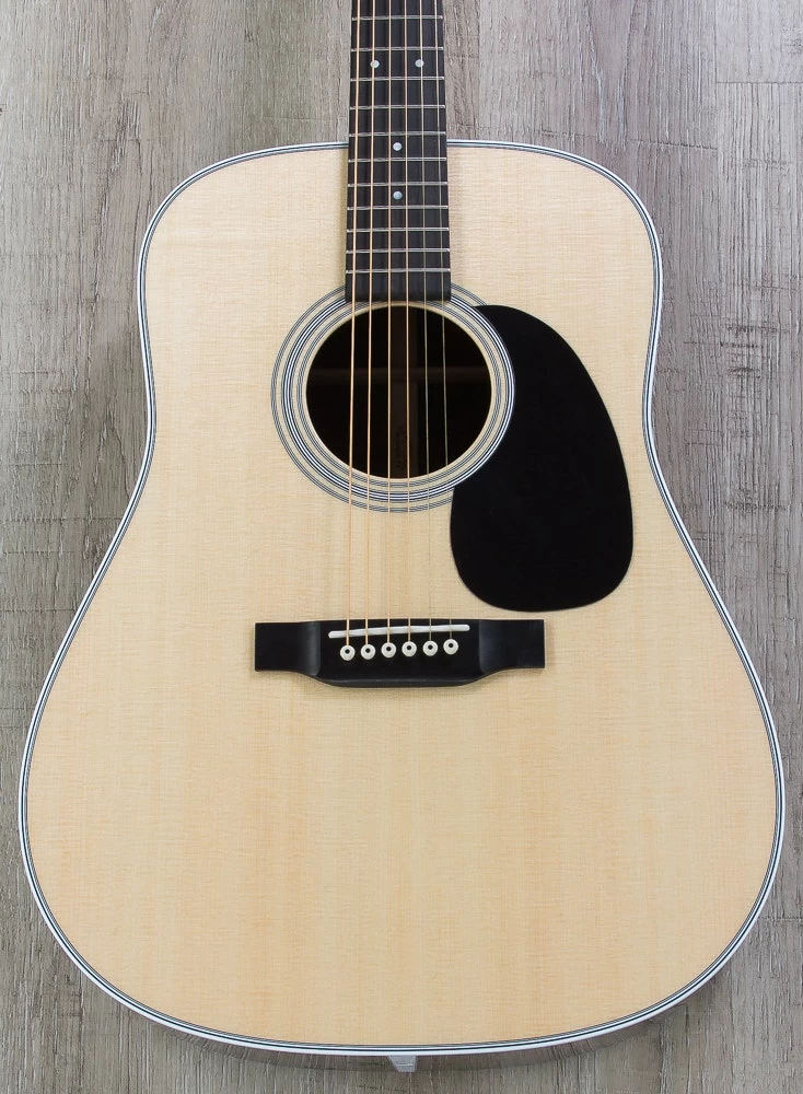Martin Standard Series D-28 Acoustic Guitar, 10D28 3 Martin Standard Series D-28 Acoustic Guitar, 10D28