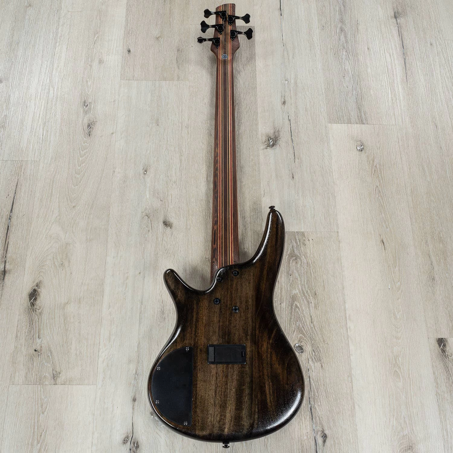 Ibanez SR5PBLTD Premium 5-String Bass, Roasted Birdseye Maple Fretboard, Dragon Eye Burst Low Gloss 8 Ibanez SR5PBLTD Premium 5-String Bass, Roasted Birdseye Maple Fretboard, Dragon Eye Burst Low Gloss - Image 6