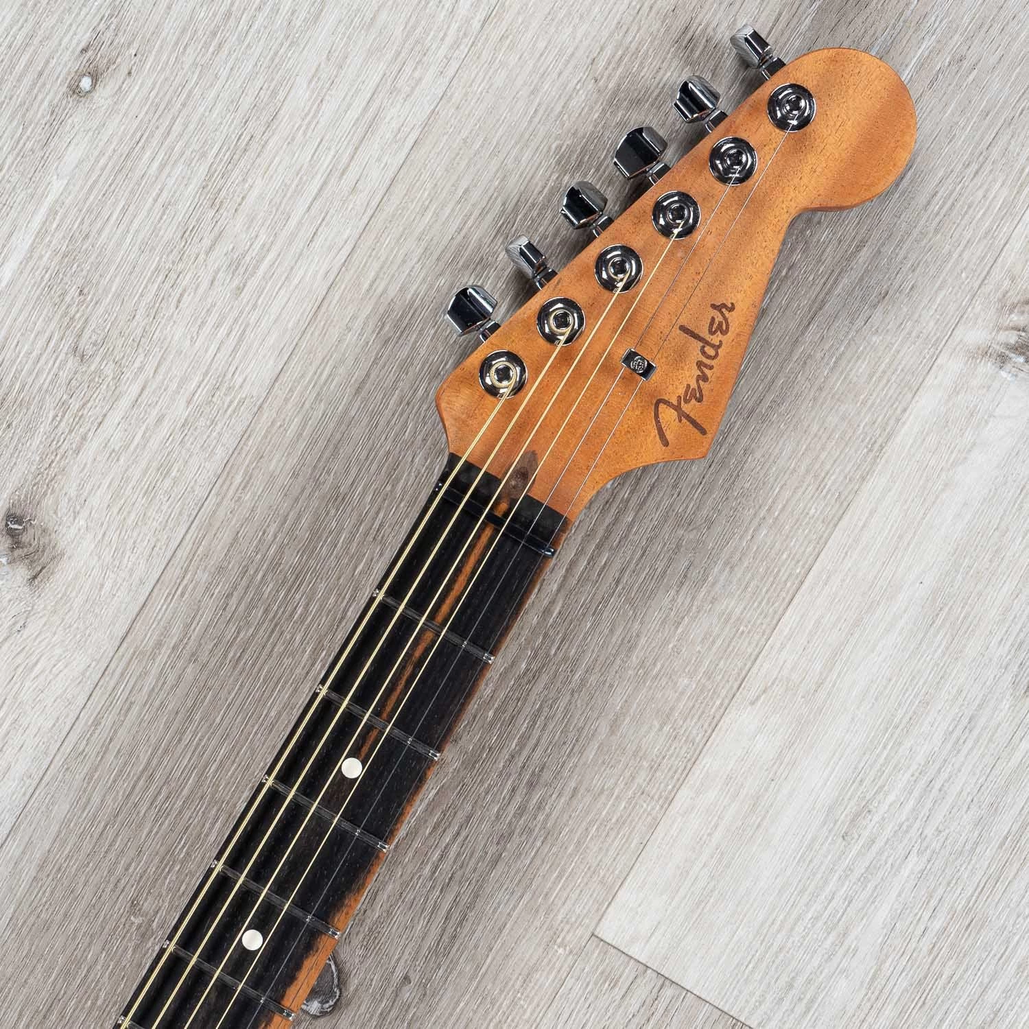 Fender American Acoustasonic Stratocaster Guitar, Ebony Fretboard, 3 Color Sunburst 10 Fender American Acoustasonic Stratocaster Guitar, Ebony Fretboard, 3 Color Sunburst - Image 8