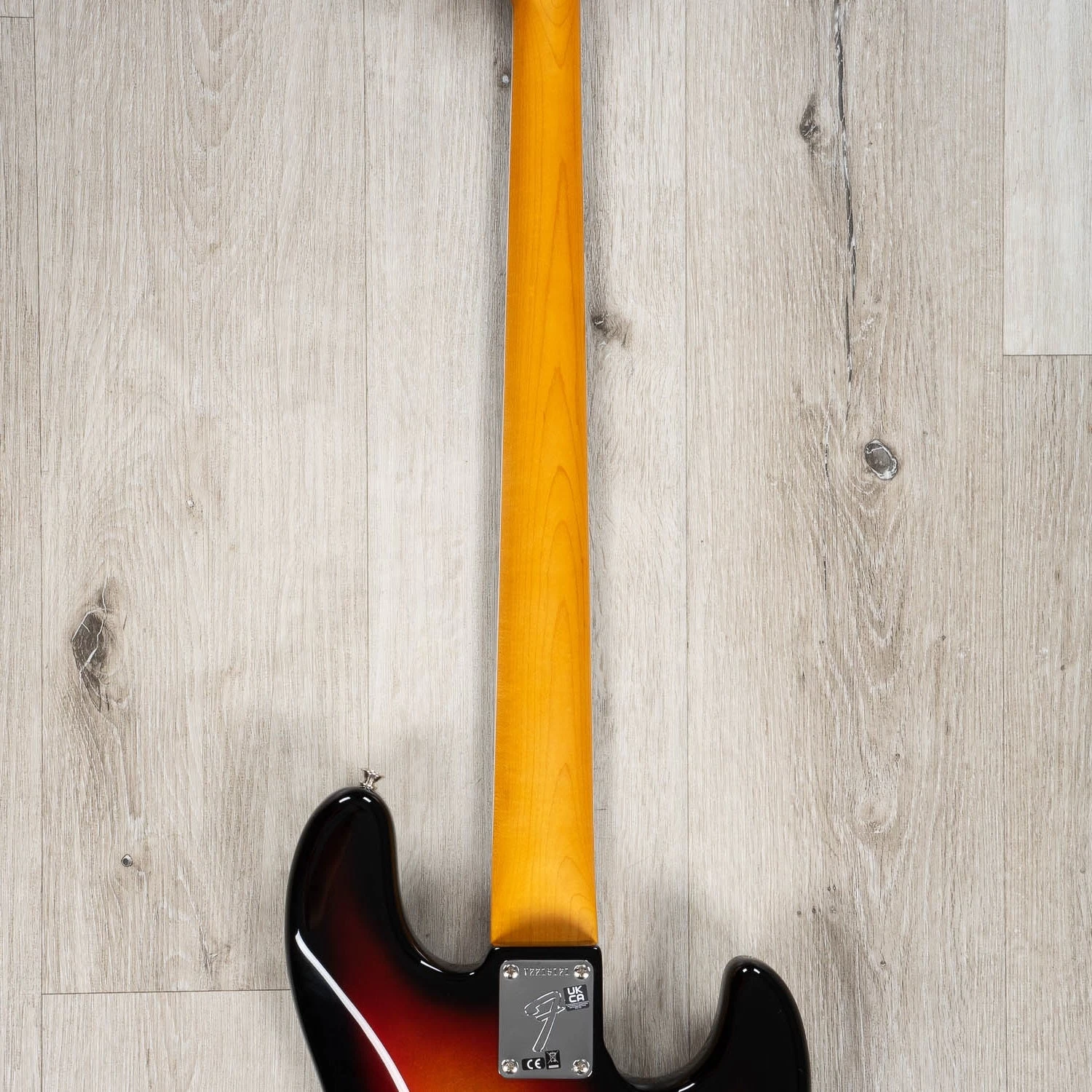 Fender American Vintage II 1966 Left-Hand Jazz Bass, Rosewood Fretboard, 3-Color Sunburst 8 Fender American Vintage II 1966 Left-Hand Jazz Bass, Rosewood Fretboard, 3-Color Sunburst - Image 6
