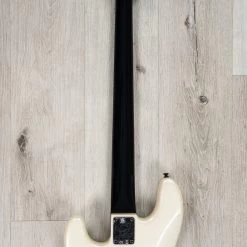 Fender Duff McKagan Deluxe Precision Bass, Rosewood Fretboard, White Pearl -Musical Instrument Store 20230302 dsc03216