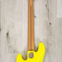 Fender MonoNeon Jazz Bass V 5-String, Roasted Maple, Neon Yellow -Musical Instrument Store 20230427 20230427 dsc08760