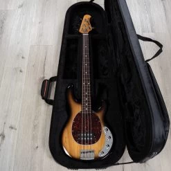 Ernie Ball Music Man StingRay Special H Bass, Rosewood Fingerboard, Burnt Ends 22 Ernie Ball Music Man StingRay Special H Bass, Rosewood Fingerboard, Burnt Ends -Musical Instrument Store 20230531 dsc07719