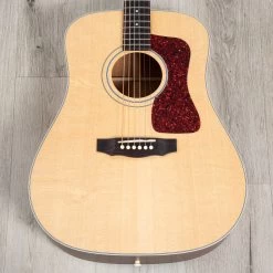 Guild D-40 Dreadnought Acoustic Guitar, Rosewood Fretboard, Natural, Hard Case