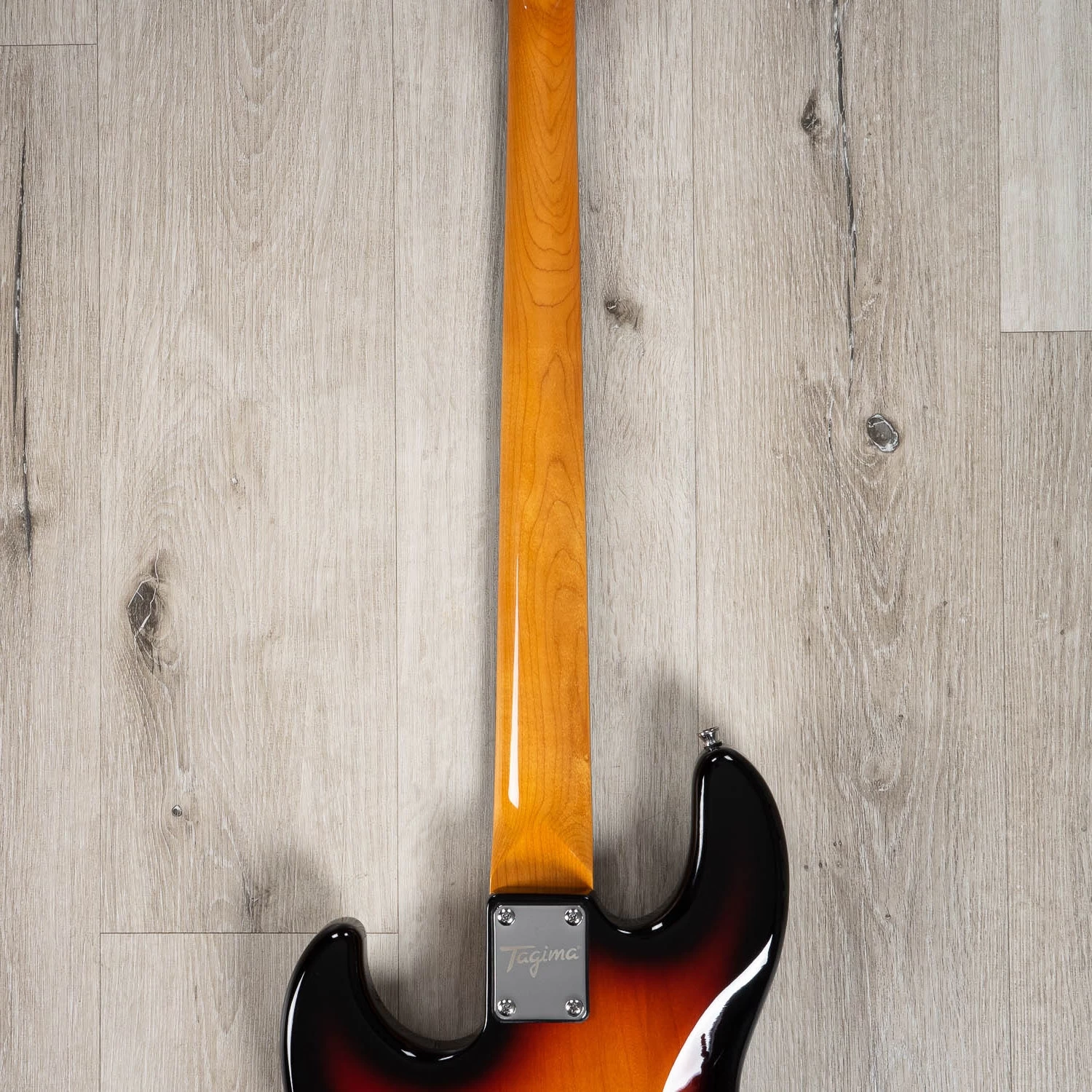 Tagima TW-73 Bass, Technical Wood Fretboard, Tortoise Pickguard, Sunburst 7 Tagima TW-73 Bass, Technical Wood Fretboard, Tortoise Pickguard, Sunburst - Image 5
