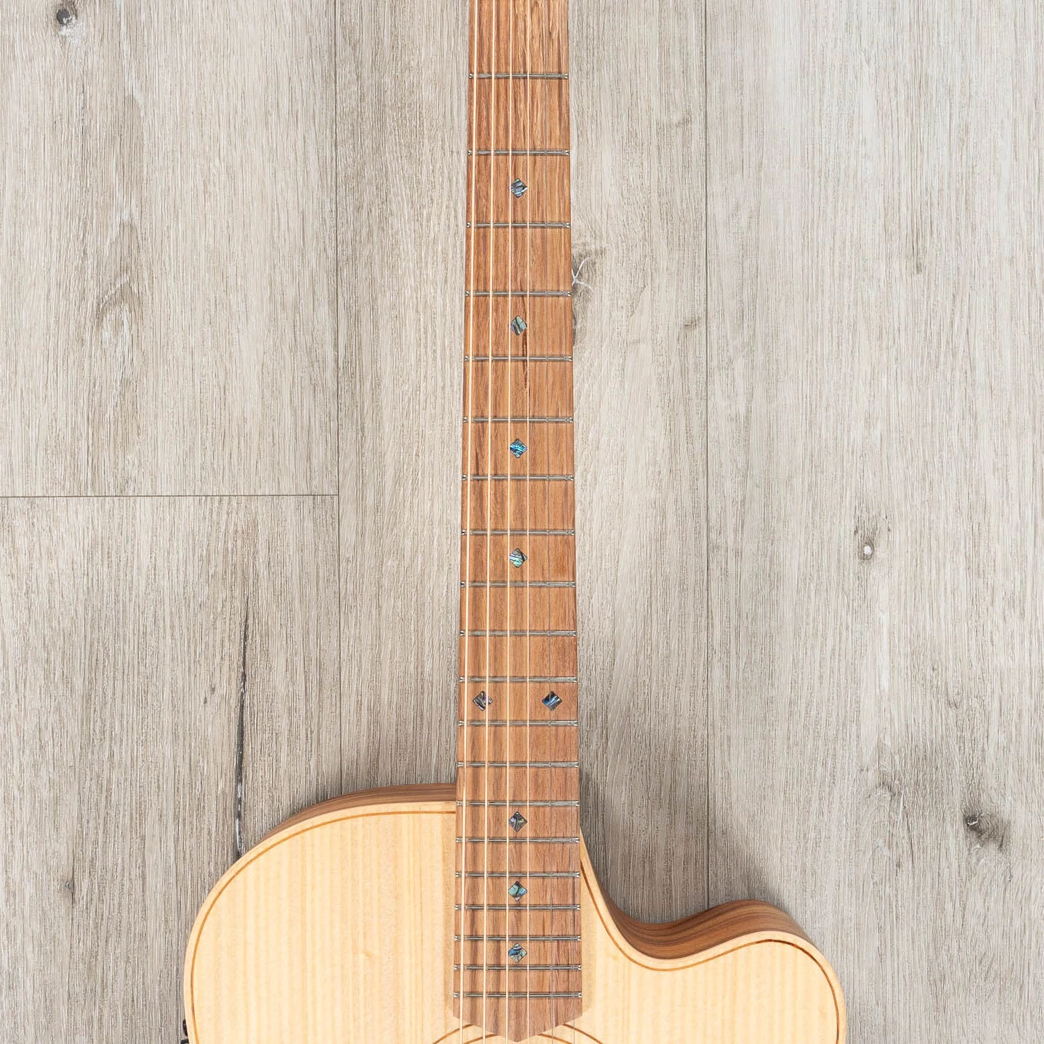 Cole Clark Fat Lady 2 Series FL2EC-BB Dreadnought Acoustic-Electric Guitar, Bunya Top, Tasmanian Blackwood Back And Sides 9 Cole Clark Fat Lady 2 Series FL2EC-BB Dreadnought Acoustic-Electric Guitar, Bunya Top, Tasmanian Blackwood Back And Sides - Image 7