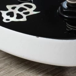 Spector NS Ethos 5 HP 5-String Bass, Ebony Fretboard, EMG 40DC, White Sparkle Gloss (B-STOCK) 24 Spector NS Ethos 5 HP 5-String Bass, Ebony Fretboard, EMG 40DC, White Sparkle Gloss (B-STOCK) -Musical Instrument Store 20231017 dsc00756