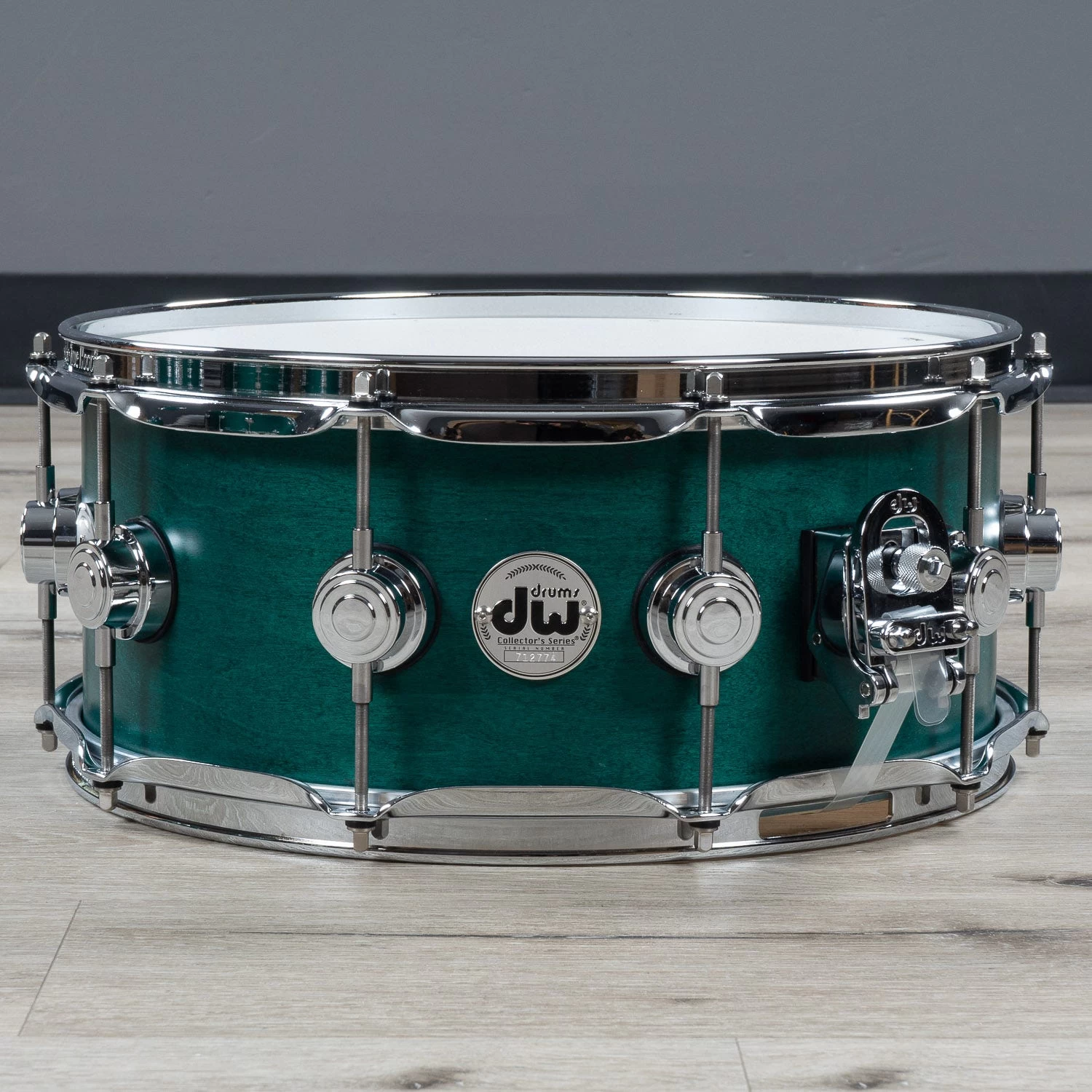 DW Drum Workshop Collector's Series 4-Piece Drum Kit W/ Snare, Satin Oil Teal 7 DW Drum Workshop Collector's Series 4-Piece Drum Kit W/ Snare, Satin Oil Teal - Image 5