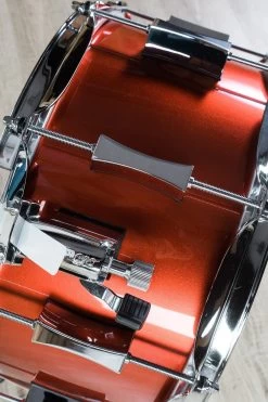 Pork Pie Percussion Little Squealer Snare Drum, High Gloss Firethorn Red - 6.5 X 14" -Musical Instrument Store dsc06782 2