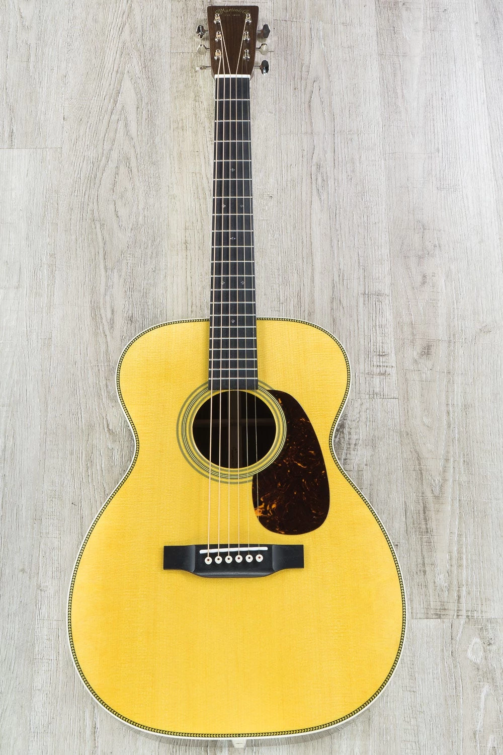 Martin Standard Series Reimagined 00-28 (2018) Acoustic Guitar, Natural 7 Martin Standard Series Reimagined 00-28 (2018) Acoustic Guitar, Natural - Image 5