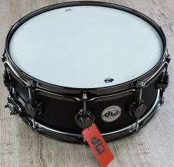 DW Drum Workshop Coll Series Aluminum Snare Drum, Matte Black 5.5" X 14" -Musical Instrument Store dw drva5514svbn 3