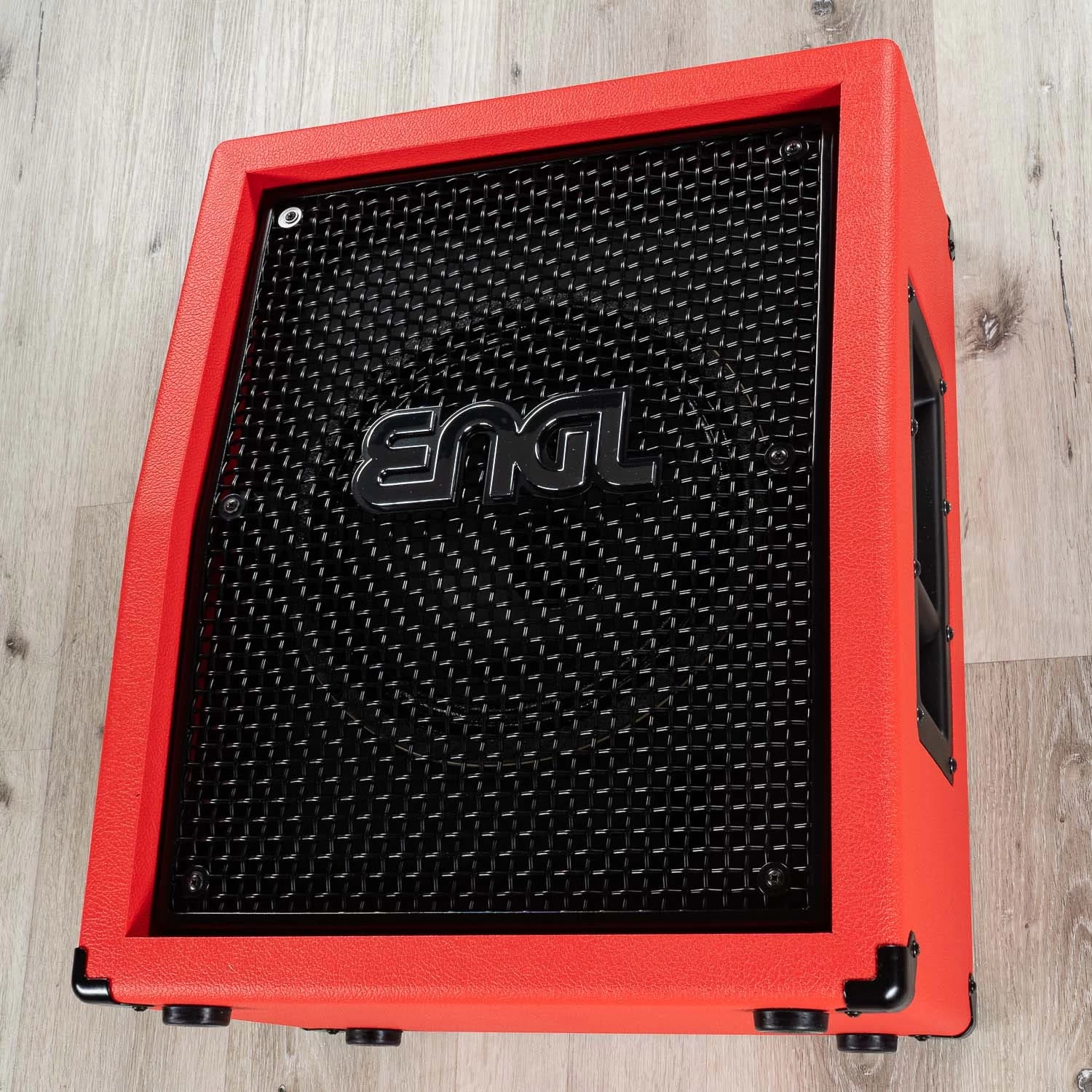ENGL E112VSB 1x12 60-Watts Guitar Amp Speaker Cabinet, Special Edition Red 4 ENGL E112VSB 1x12 60-Watts Guitar Amp Speaker Cabinet, Special Edition Red - Image 2
