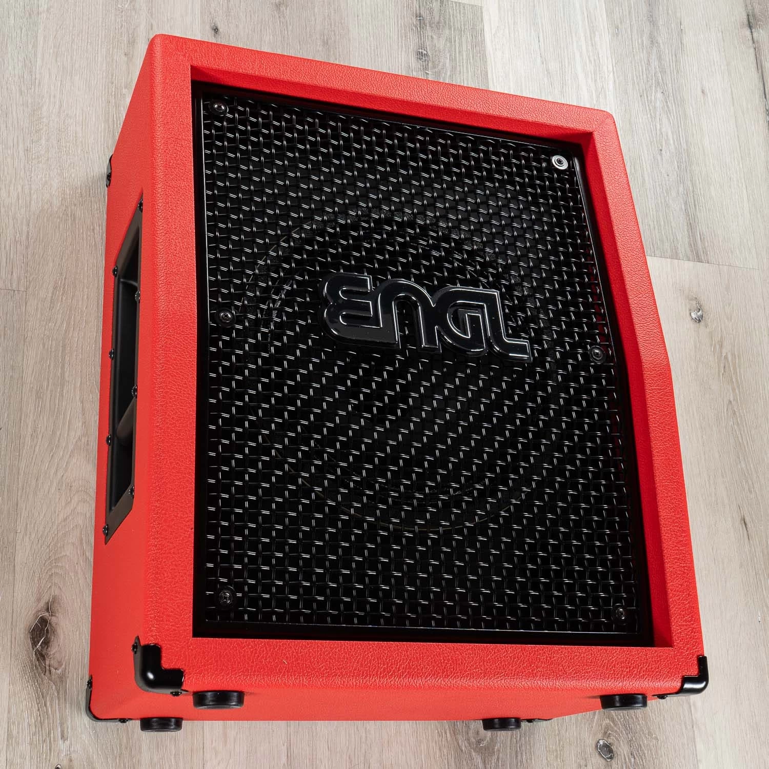 ENGL E112VSB 1x12 60-Watts Guitar Amp Speaker Cabinet, Special Edition Red 5 ENGL E112VSB 1x12 60-Watts Guitar Amp Speaker Cabinet, Special Edition Red - Image 3