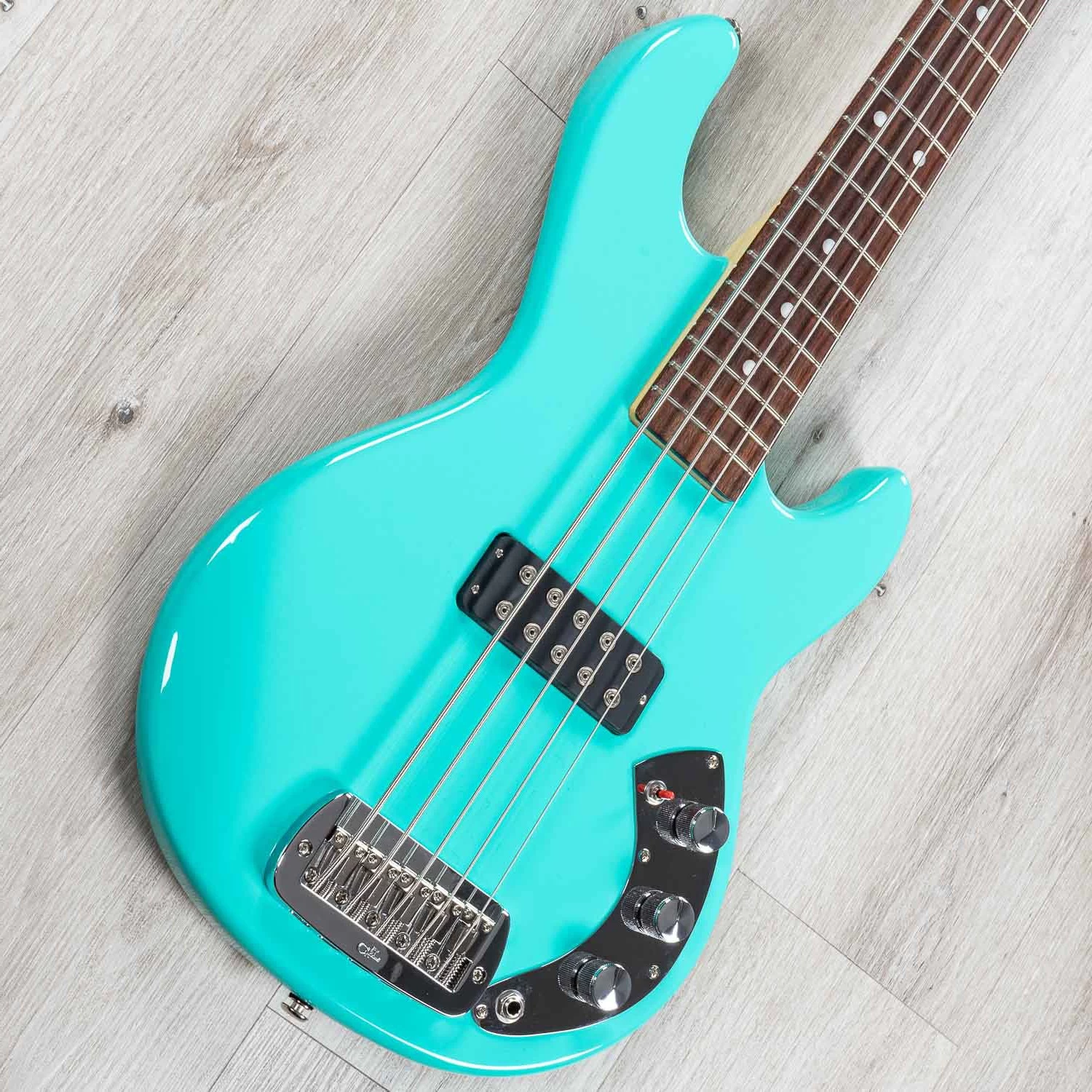G&L CLF Research L-1000 Series 750 5-String Bass, Caribbean Rosewood Fretboard, Turquoise 4 G&L CLF Research L-1000 Series 750 5-String Bass, Caribbean Rosewood Fretboard, Turquoise - Image 2