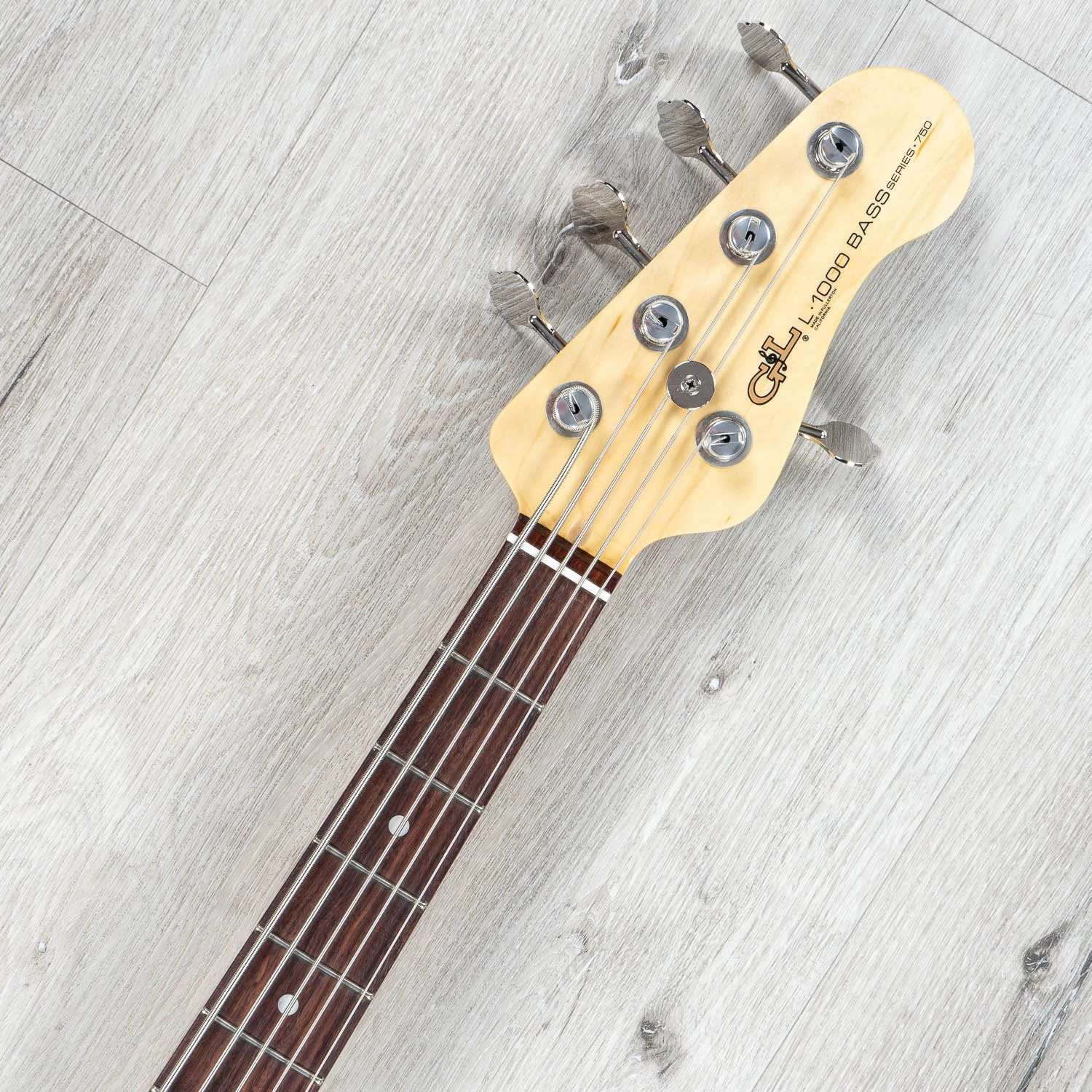 G&L CLF Research L-1000 Series 750 5-String Bass, Caribbean Rosewood Fretboard, Turquoise 10 G&L CLF Research L-1000 Series 750 5-String Bass, Caribbean Rosewood Fretboard, Turquoise - Image 8