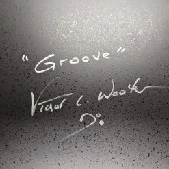 Hartke LH1000 Bass Amp Head W/ HD115 & HD410 Cabs, Played & Signed By Victor Wooten 13 Hartke LH1000 Bass Amp Head W/ HD115 & HD410 Cabs, Played & Signed By Victor Wooten -Musical Instrument Store hartke v wooten rig 1