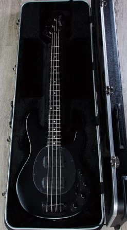 Ernie Ball Music Man StingRay 4HH Bass, Stealth Black, Ebony Fretboard 23 Ernie Ball Music Man StingRay 4HH Bass, Stealth Black, Ebony Fretboard -Musical Instrument Store img 3892