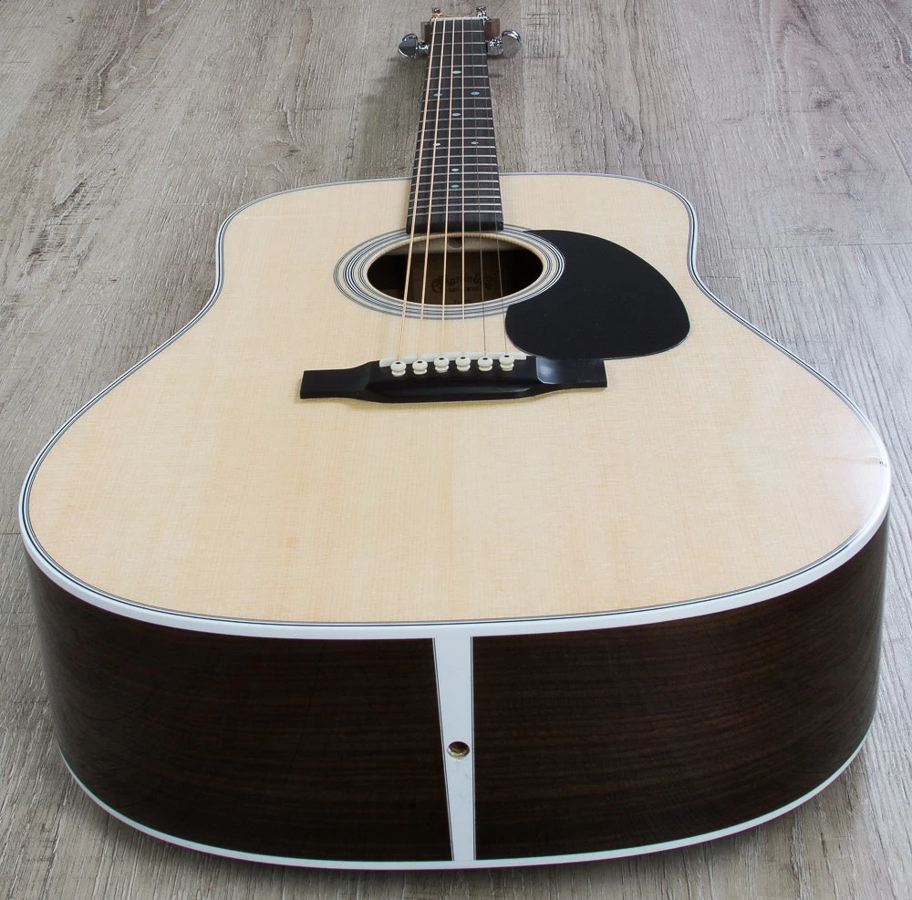 Martin Standard Series D-28 Acoustic Guitar, 10D28 5 Martin Standard Series D-28 Acoustic Guitar, 10D28 - Image 3