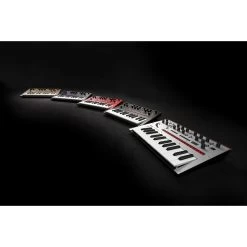 Korg Monologue Monophonic Analog Synthesizer - Blue -Musical Instrument Store krg monologue bl 2