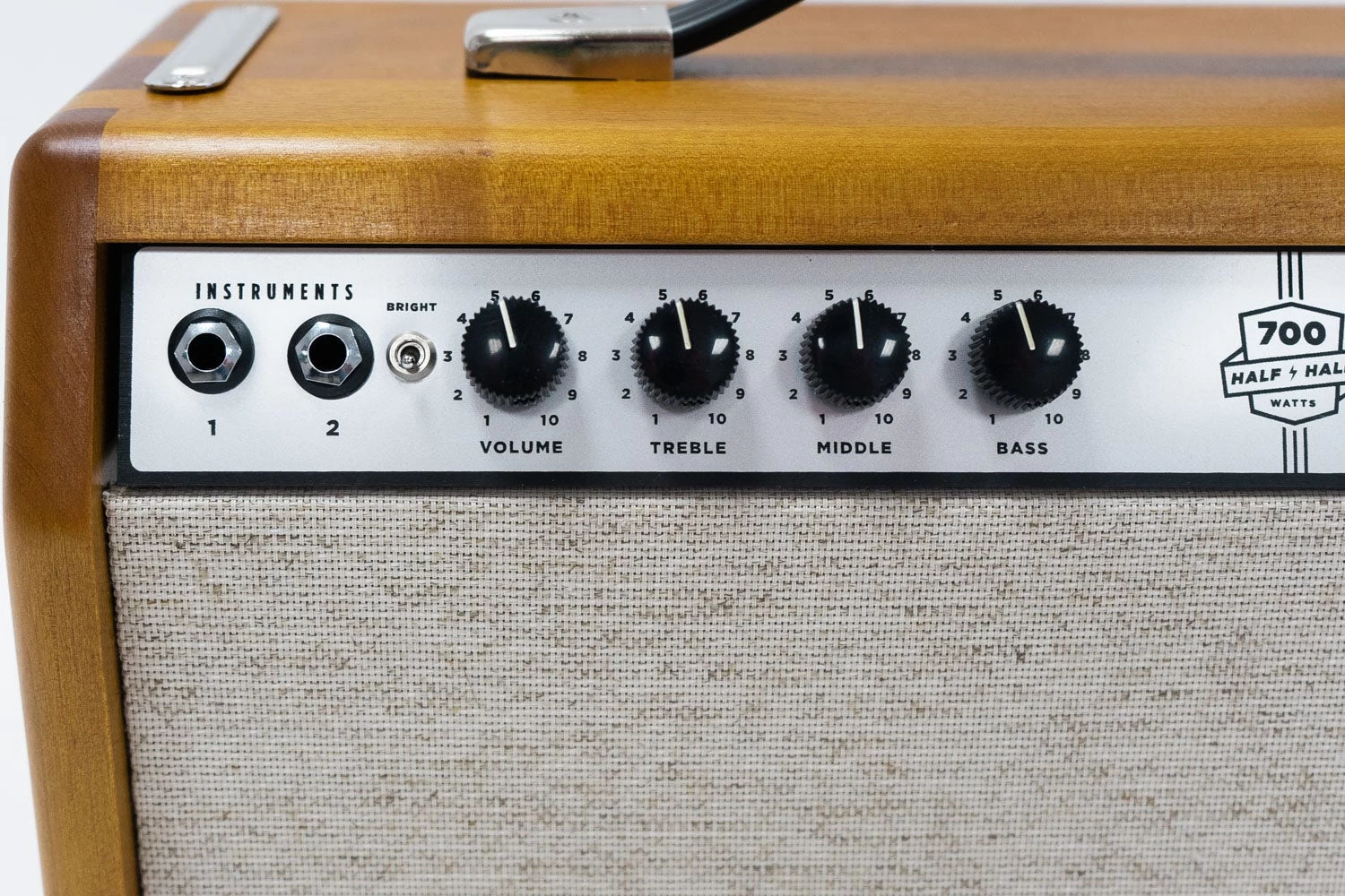 Milkman Sound 700W Bass Half And Half Bass Guitar Amp Head, 700w 8 Milkman Sound 700W Bass Half And Half Bass Guitar Amp Head, 700w - Image 6