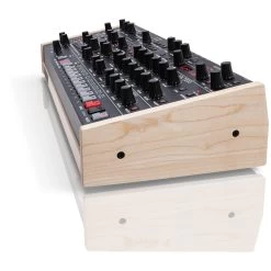 Sequential Trigon-6 Desktop Six-Voice Polyphonic Analog Synth Module -Musical Instrument Store seq trigon6 dm 8