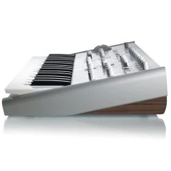 Access Virus TI2 Polar Keyboard Synthesizer - Polar White 11 Access Virus TI2 Polar Keyboard Synthesizer - Polar White -Musical Instrument Store virus ti polar side right